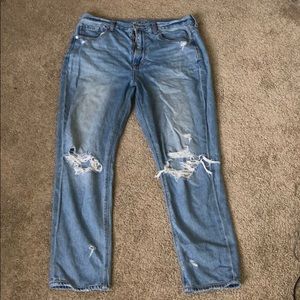 American eagle mom jeans!!